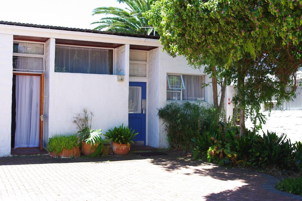 Aqua Marine Guest House Port Elizabeth Bagian luar foto