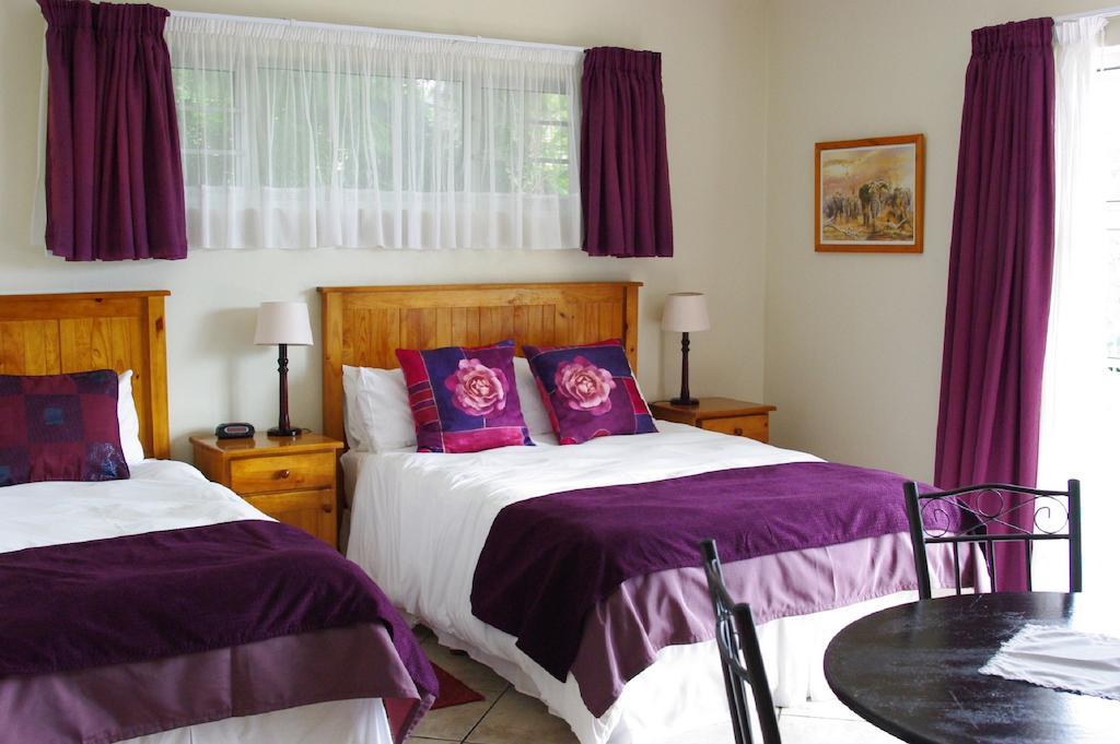 Aqua Marine Guest House Port Elizabeth Ruang foto