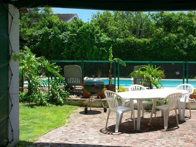 Aqua Marine Guest House Port Elizabeth Bagian luar foto