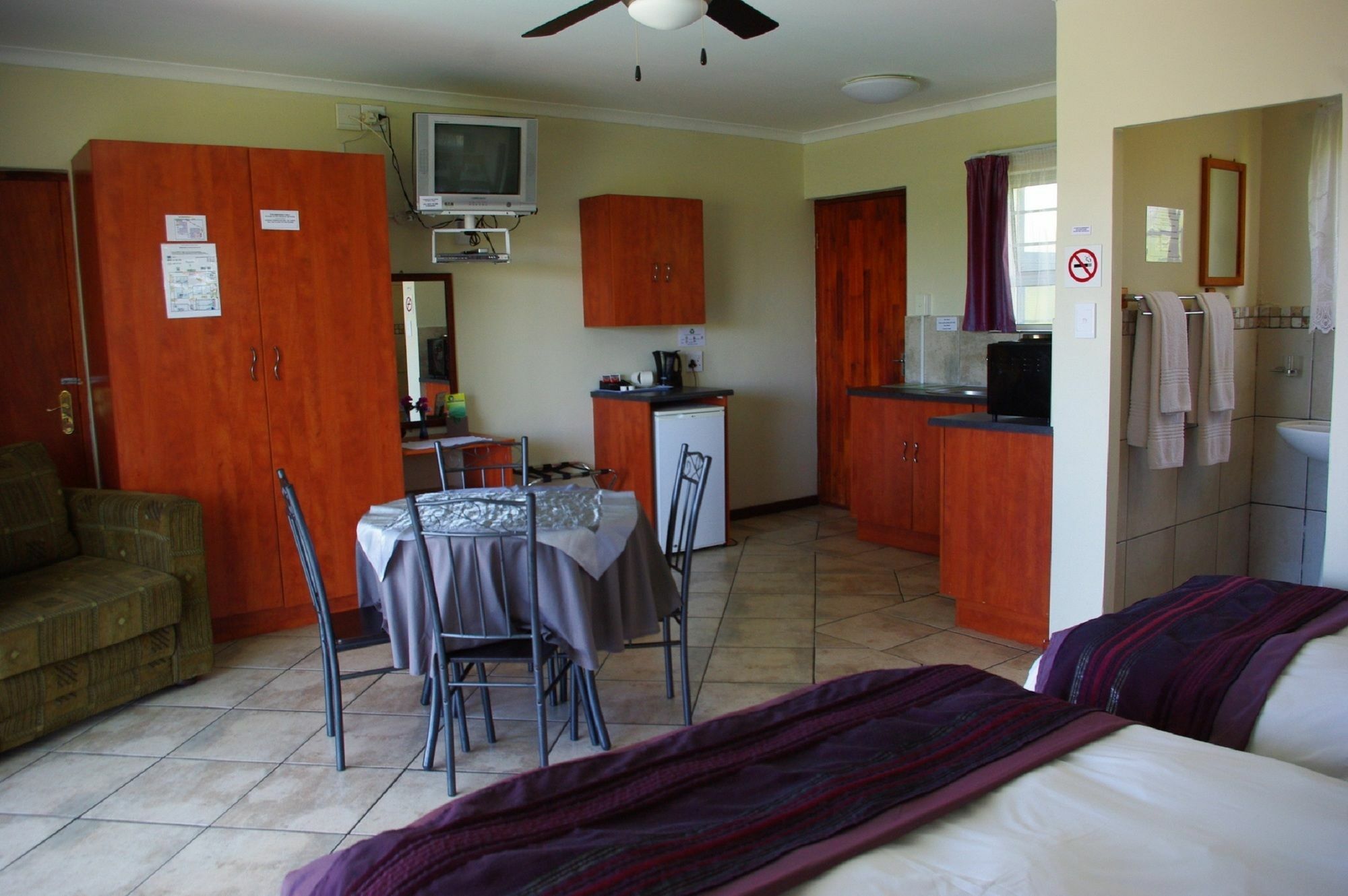 Aqua Marine Guest House Port Elizabeth Bagian luar foto