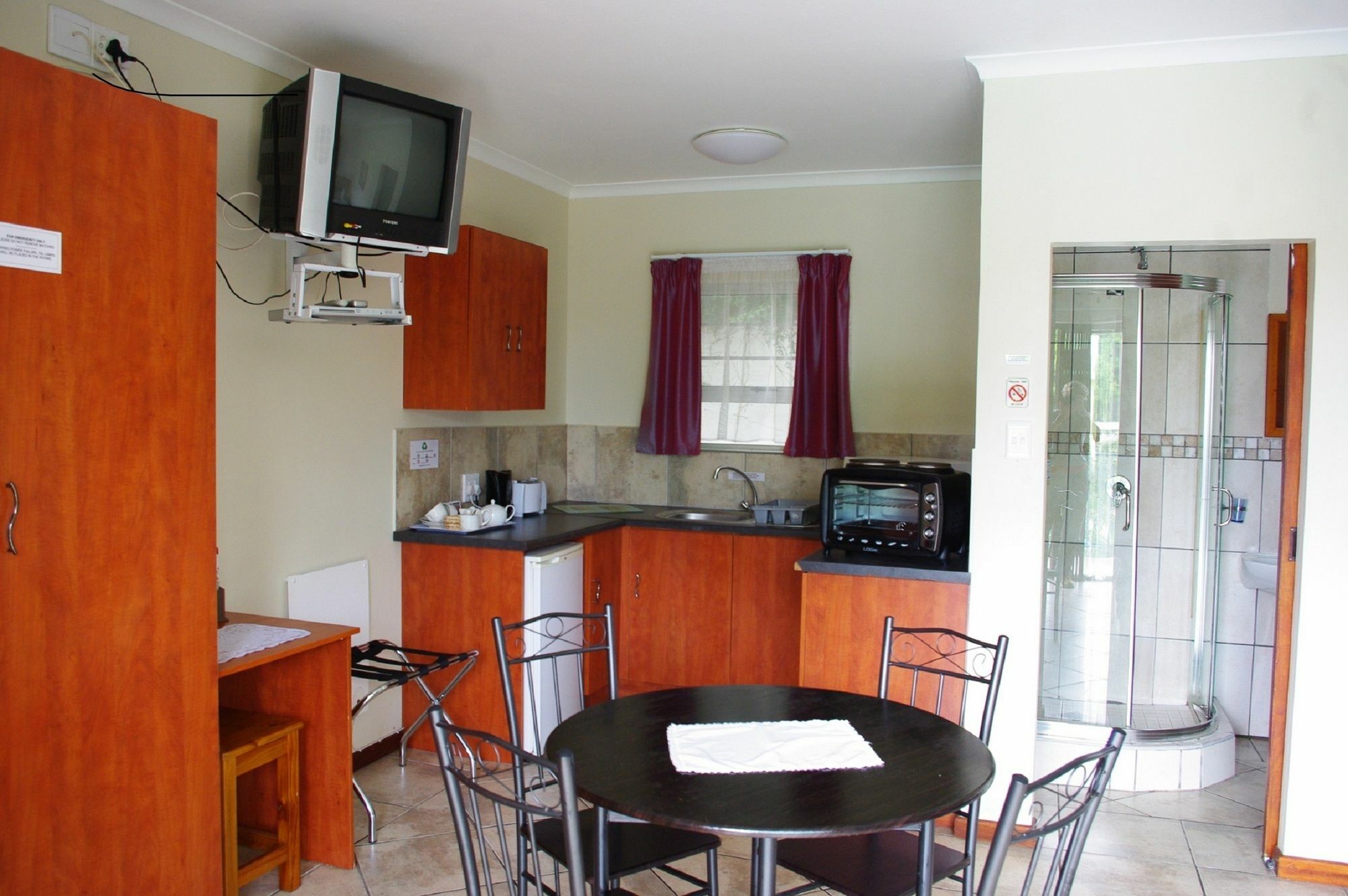 Aqua Marine Guest House Port Elizabeth Bagian luar foto